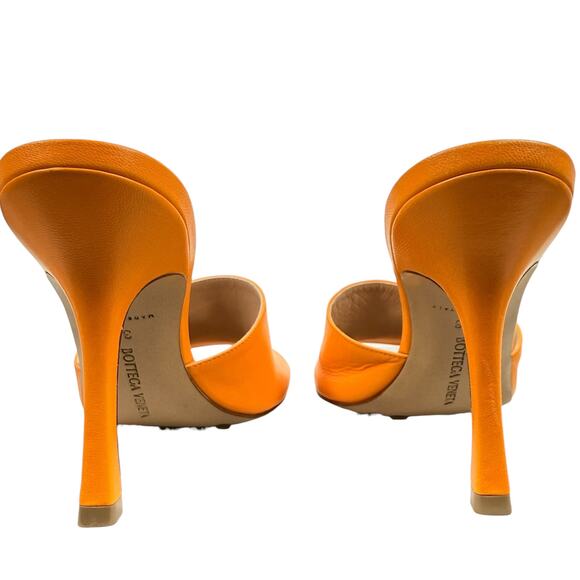 New Bottega Veneta Stretch Lamskin Leather Mules Orange Size 38 - Picture 5 of 9